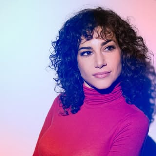 Naomi Karavani