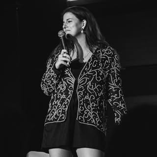 Adri Fernandez