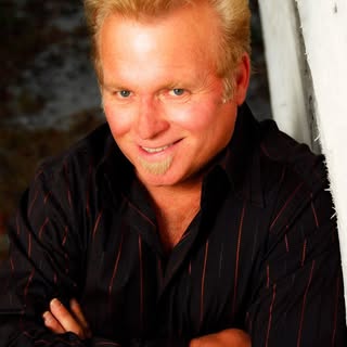Jay Hewlett