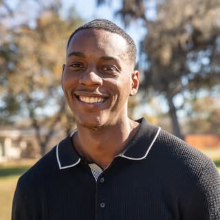 Darius G.
