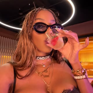 London Hughes