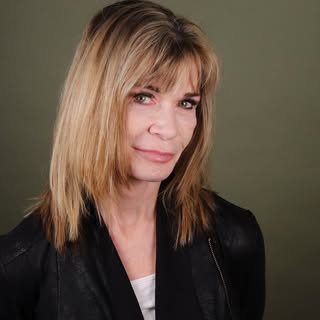Vanessa Hollingshead