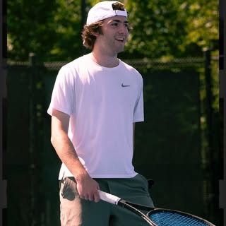 Noah Mesaros
