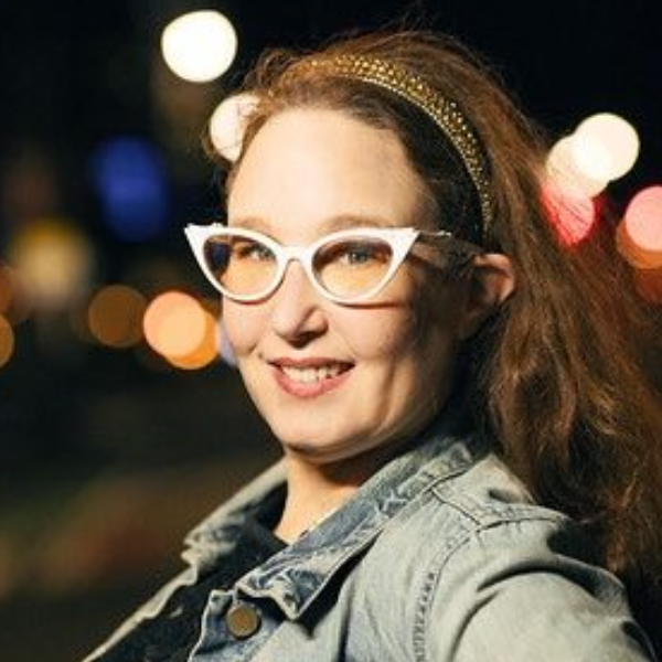 SHARON SIMON at Krackpots Comedy Club