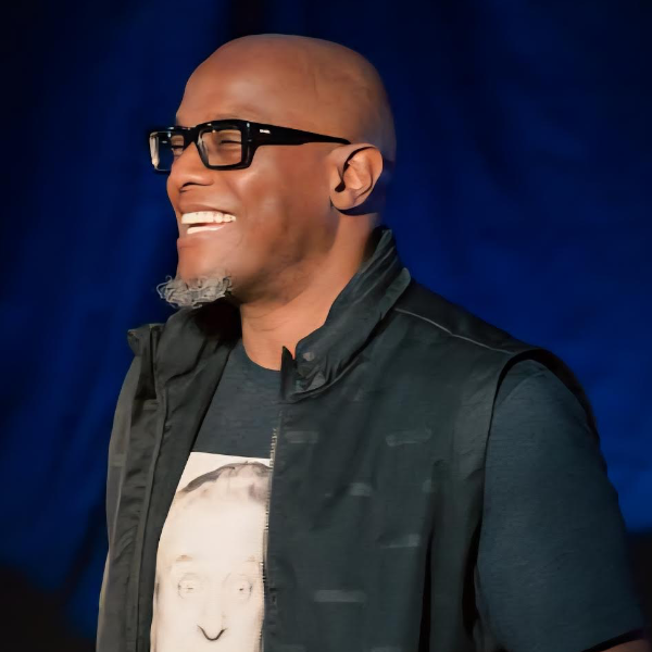 Vince Morris at Hilarities 4th Street Theatre