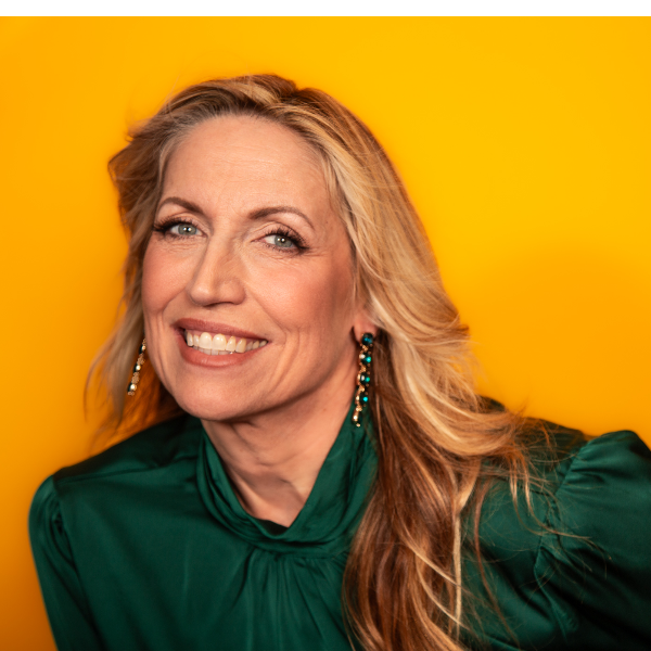 The Amazing Laurie Kilmartin! at The Comedy Attic