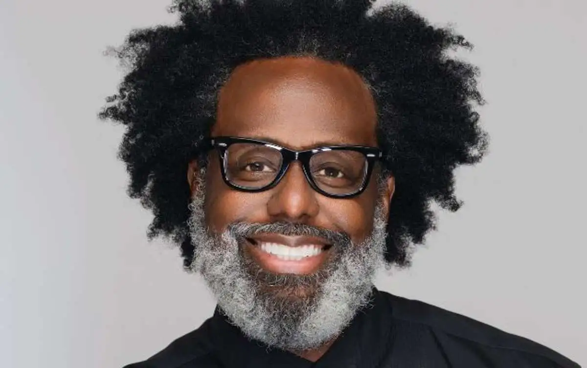 Marcus D. Wiley at Omaha Funny Bone Comedy Club