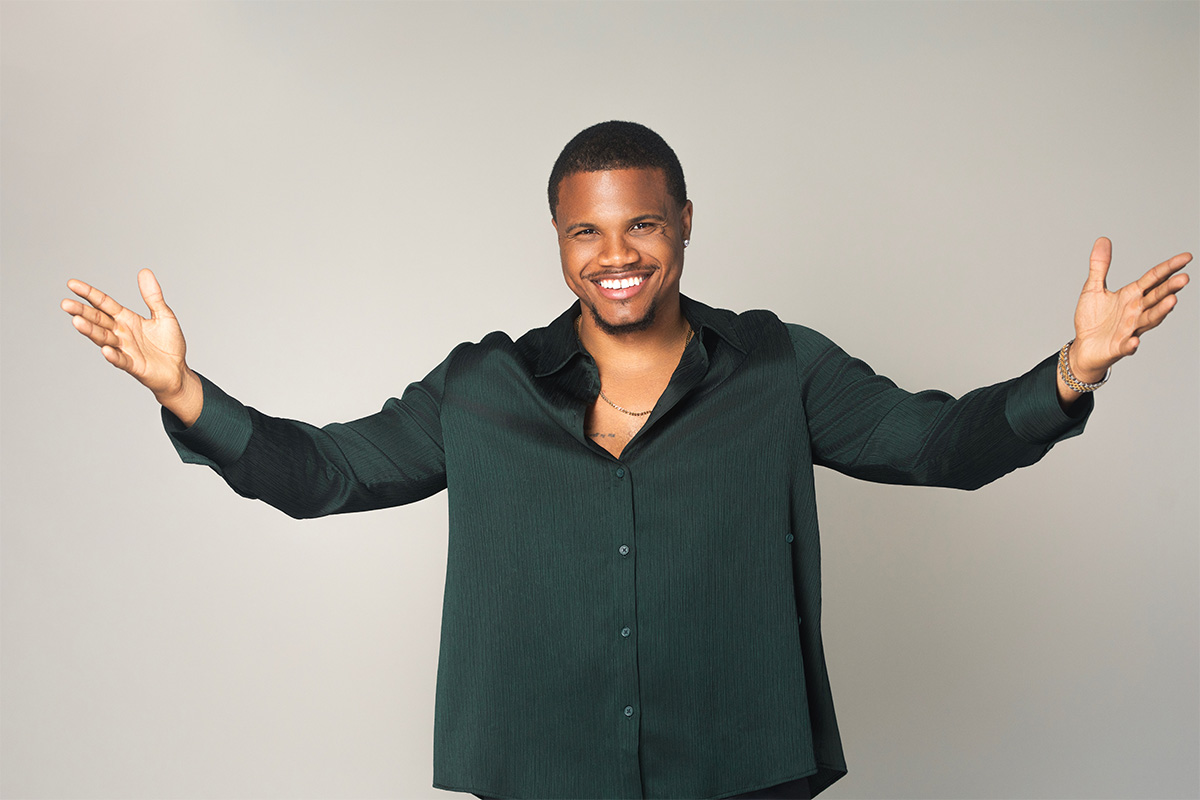Dale Elliott Jr. at Raleigh Improv