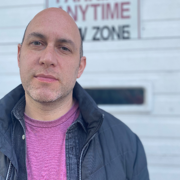 Yoni Heisler at Comedy Cabin