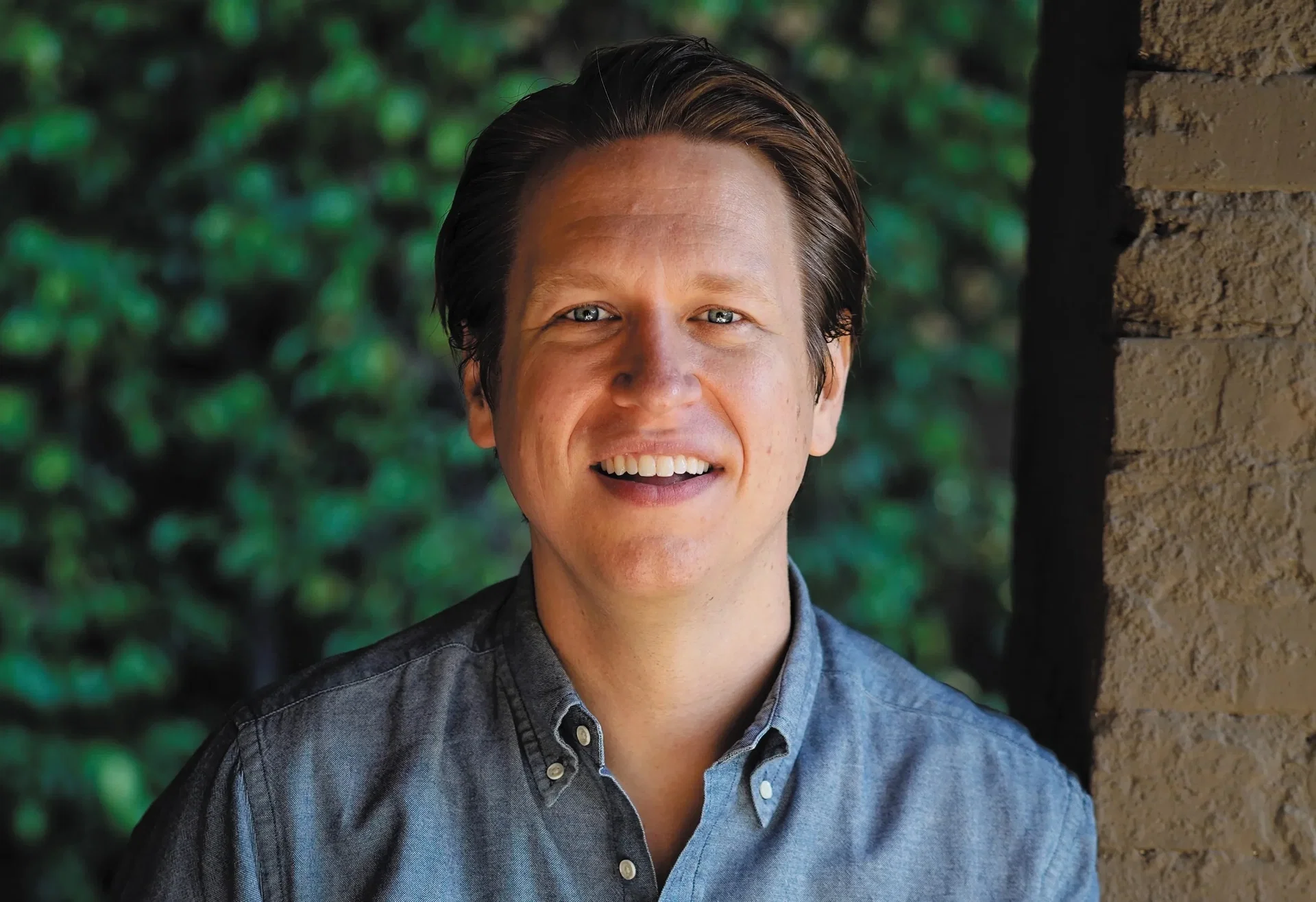 PETE HOLMES at Olsen Run Comedy Club and Lounge