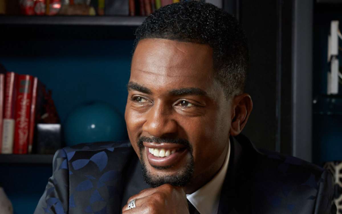 Bill Bellamy at Cleveland Funny Bone Comedy Club