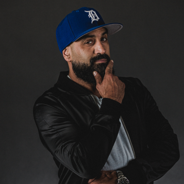 Mike Eshaq at Mic Drop Comedy Detroit