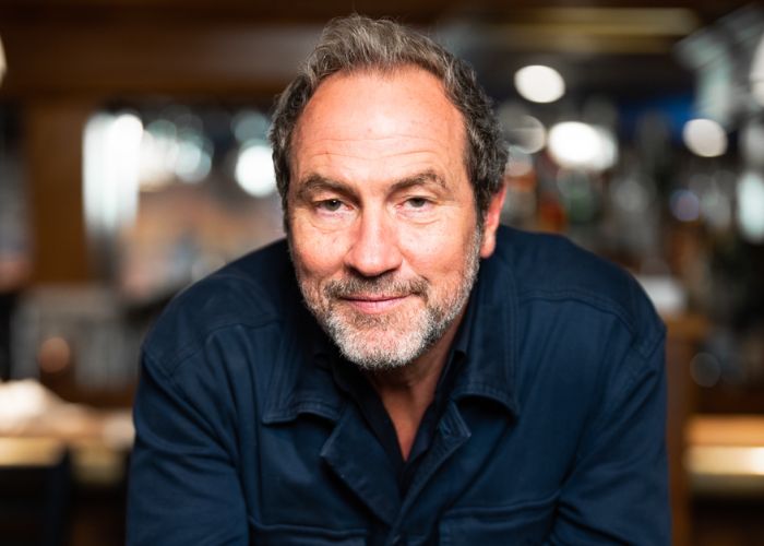 Tom Rhodes at Brad Garrett's Comedy Club