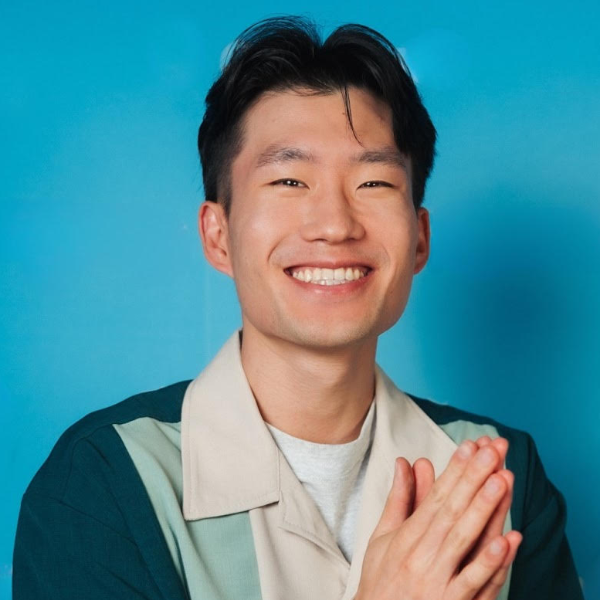 Ray Lau at The Well Comedy Club