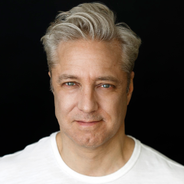 Nick Griffin at Hilarities 4th Street Theatre