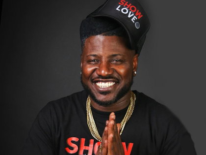 Kelly "KDubb" Walker at Side Splitters Comedy Club Wesley Chapel