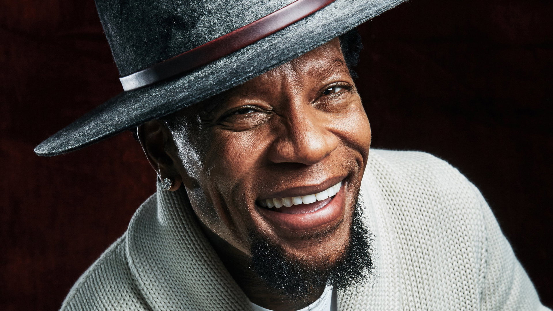 DL Hughley at Cobb's Comedy Club