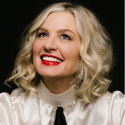 Christina P at Wiseguys Comedy Club The Gateway