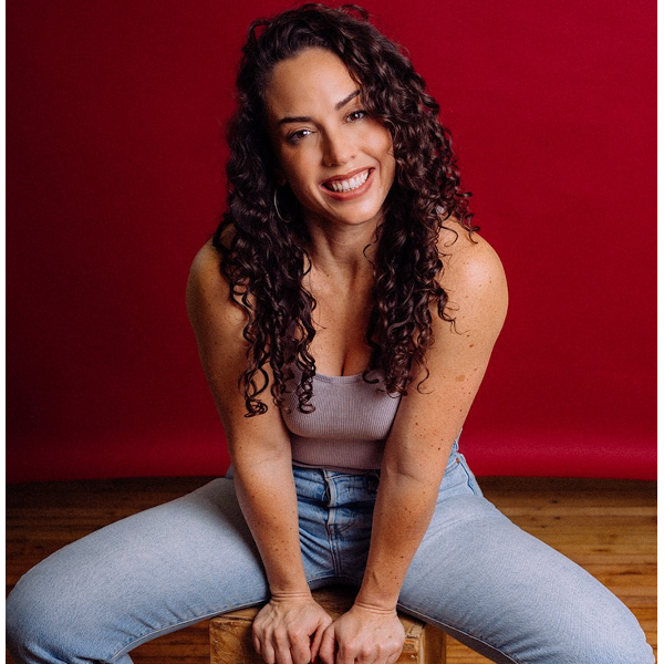Caitlin Peluffo at Miami Improv