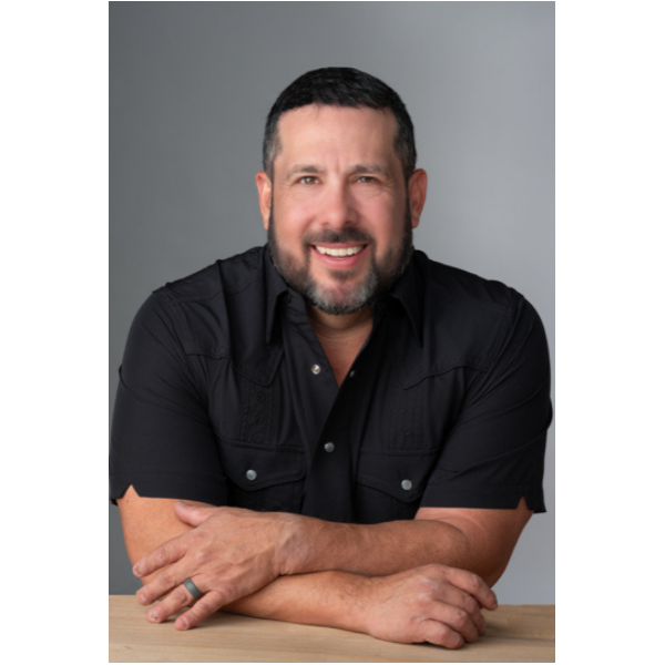 Steve Treviño at Mic Drop Comedy Detroit