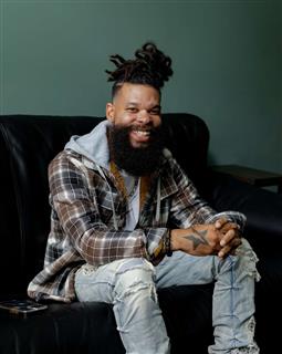 Damon Darling at Loony Bin Comedy Club Wichita