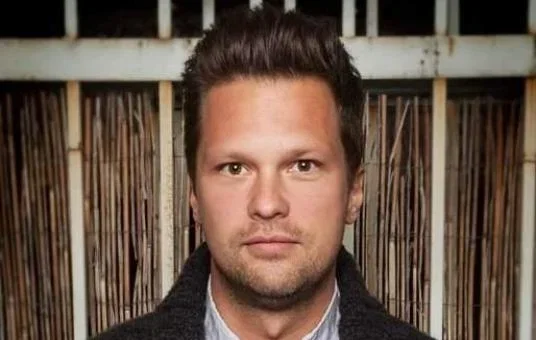 Julian McCullough at New York Comedy Club Upper West Side