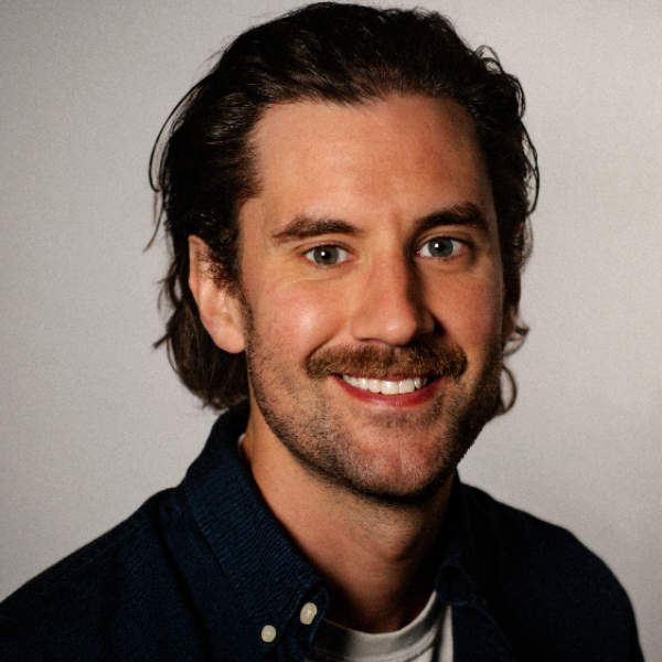 Ian Molnar at Juke Box Comedy Club