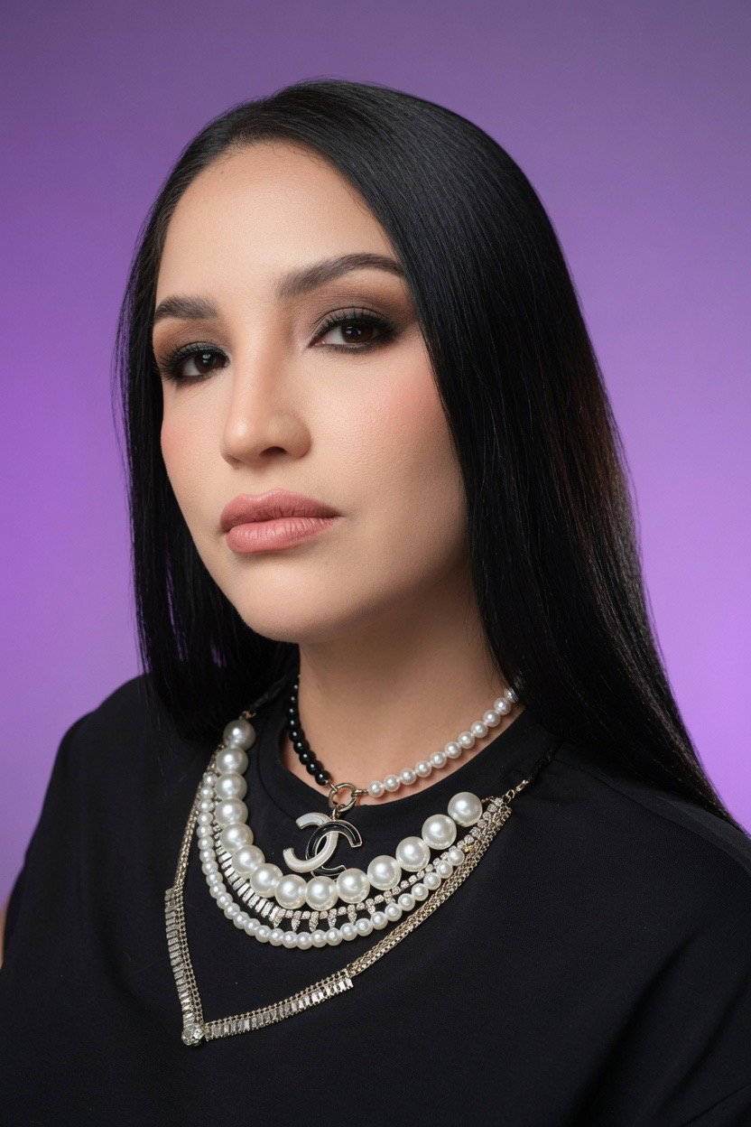 Luz Pazos at Rodney's New York Comedy Club