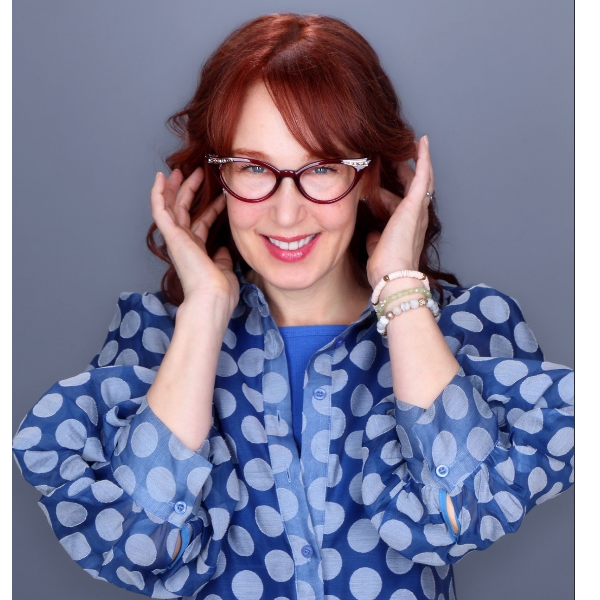 Sharon Simon Benefitting Rainbow Place Shelter at Give a Hoot Comedy Club