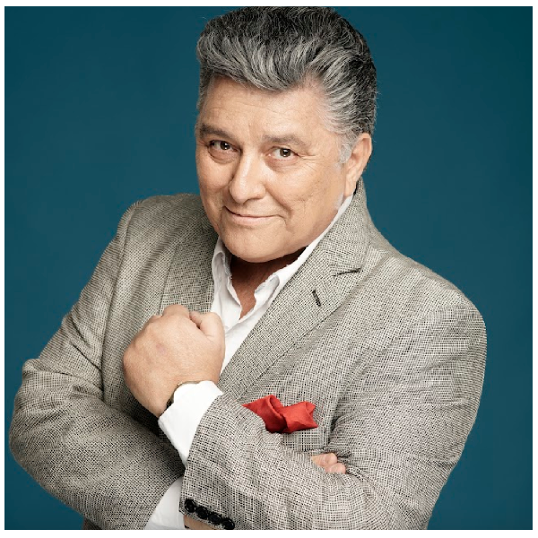 Rogelio Ramos En Español at Tempe Improv