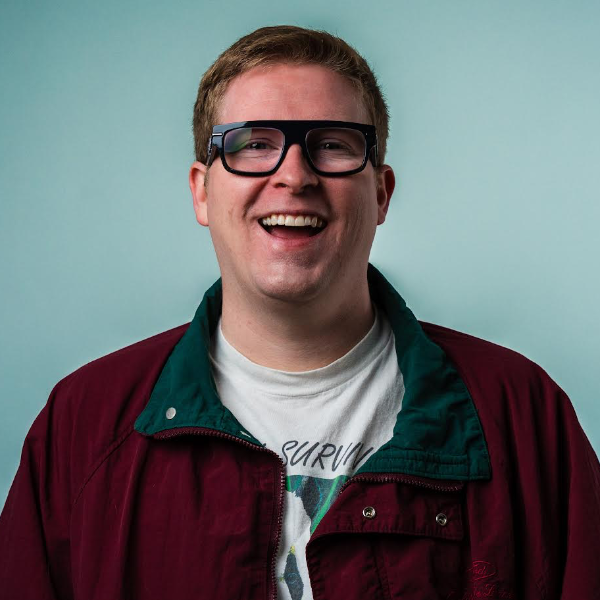 Winston Hodges at Hilarities 4th Street Theatre