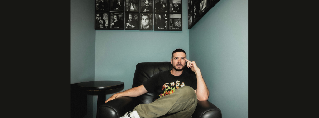 Vinny Guadagnino at The Den Theatre