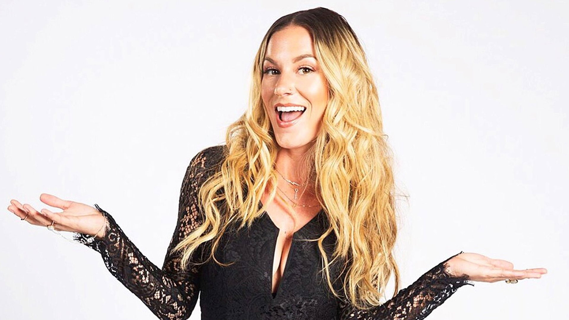 Jessimae Peluso at Jimmy Kimmel's Comedy Club