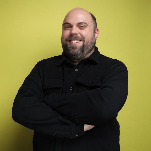 Alex Velluto at Hilarities 4th Street Theatre