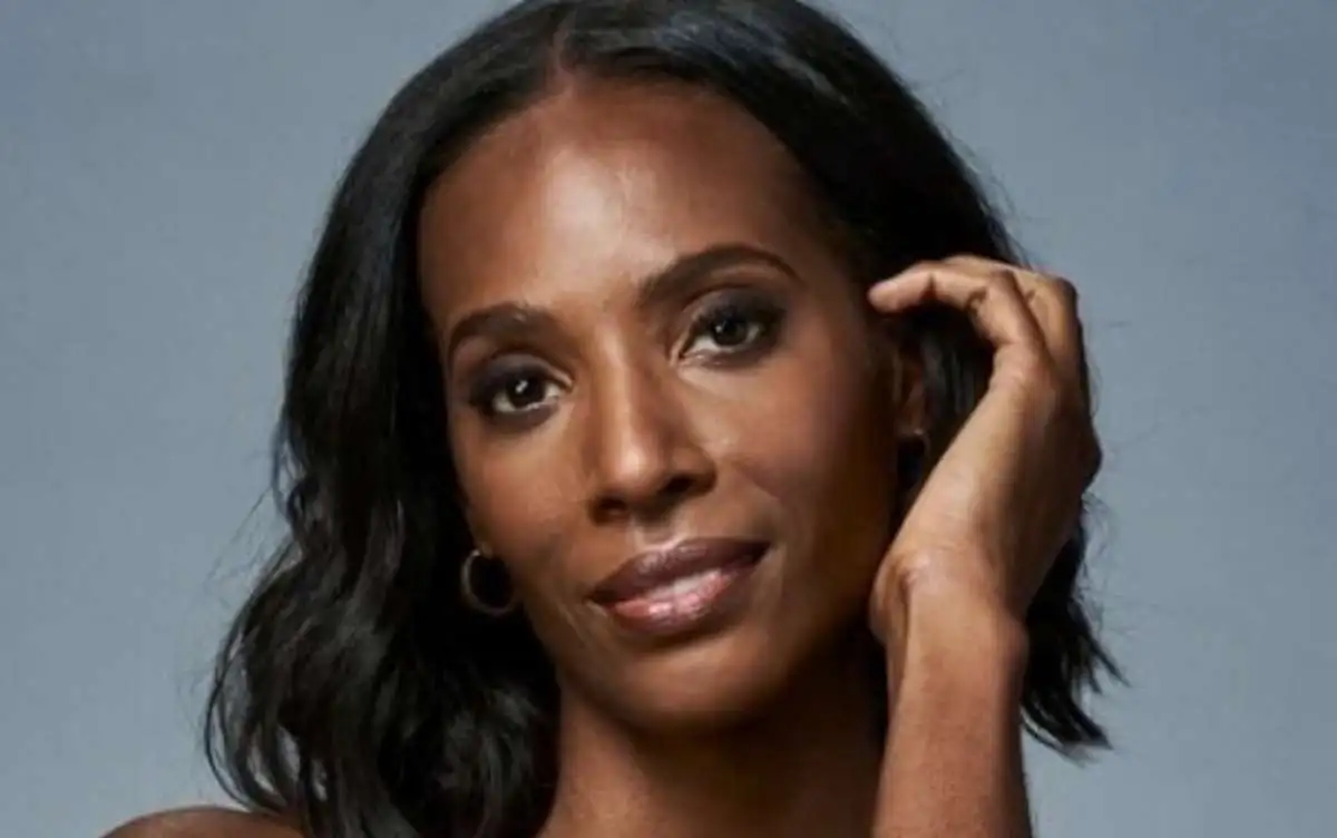 Zainab Johnson at Richmond Funny Bone Comedy Club