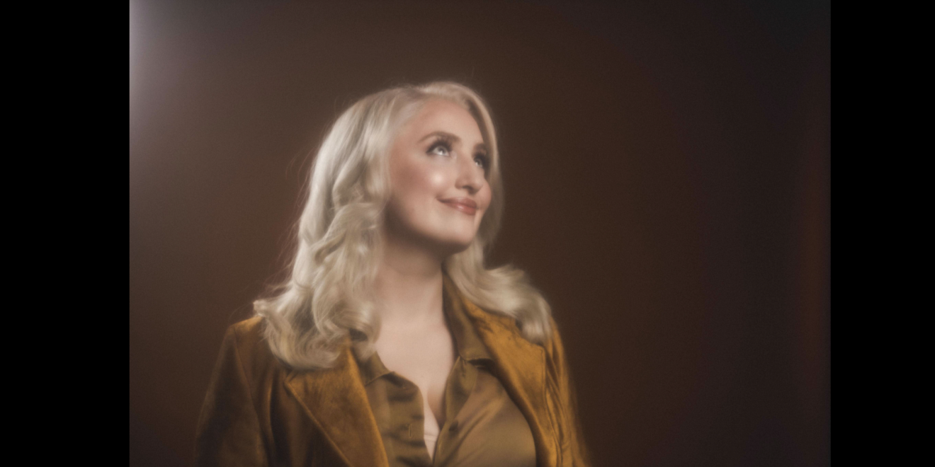 Sophie Buddle at The Riot Comedy Club