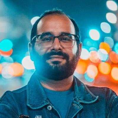 Omid Singh at Stir Crazy Comedy Club