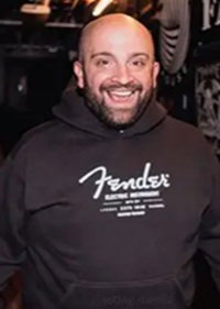 Lee Syatt at Uncle Vinnie's Comedy Club