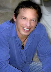 Johnny Watson at Uncle Vinnie's Comedy Club