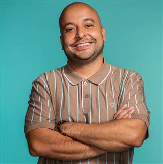 Frankie Quiñones at Loony Bin Comedy Club Tulsa