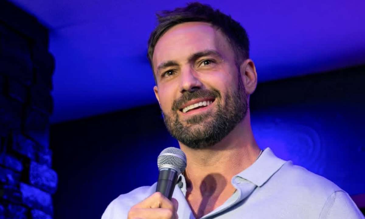 Jeff Dye at The Comedy & Magic Club