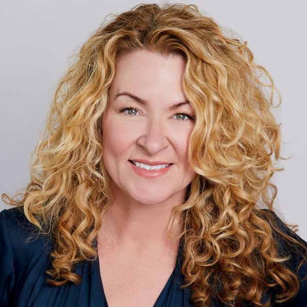 Sarah Colonna at The Comedy Vault