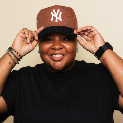 Tee Sanders at Wiseguys Comedy Club Town Square