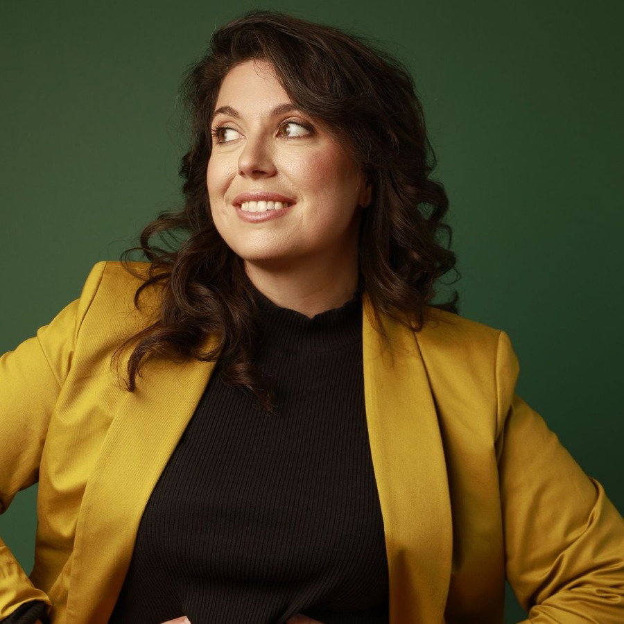 Jenny Zigrino at Claude's Comedy Club & Bar