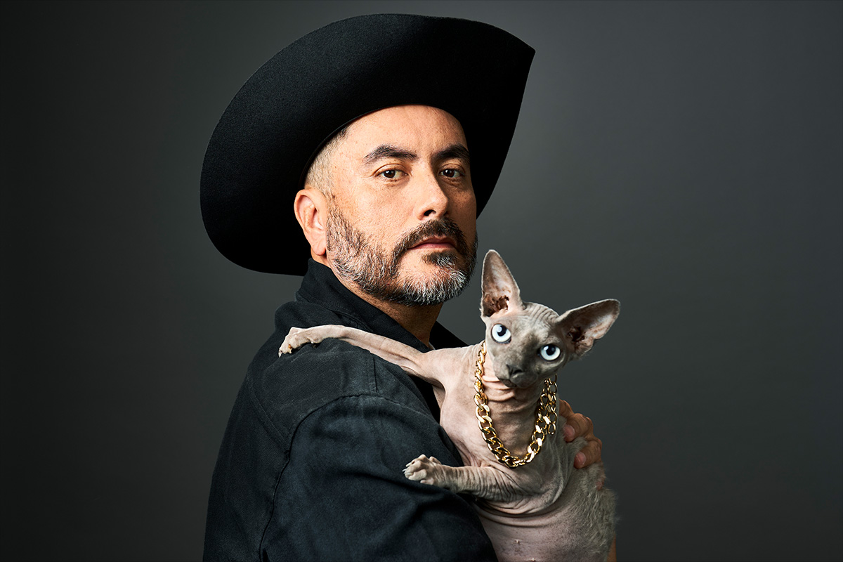 Alfred Robles: Vatos with Gatos at Milwaukee Improv