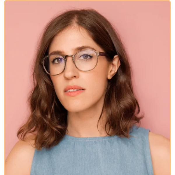 Emmy Blotnick at The Comedy Studio