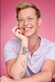 Misha Brown at Loony Bin Comedy Club Wichita