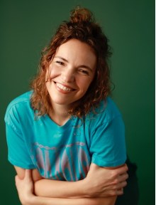 Beth Stelling at Helium Comedy Club Portland