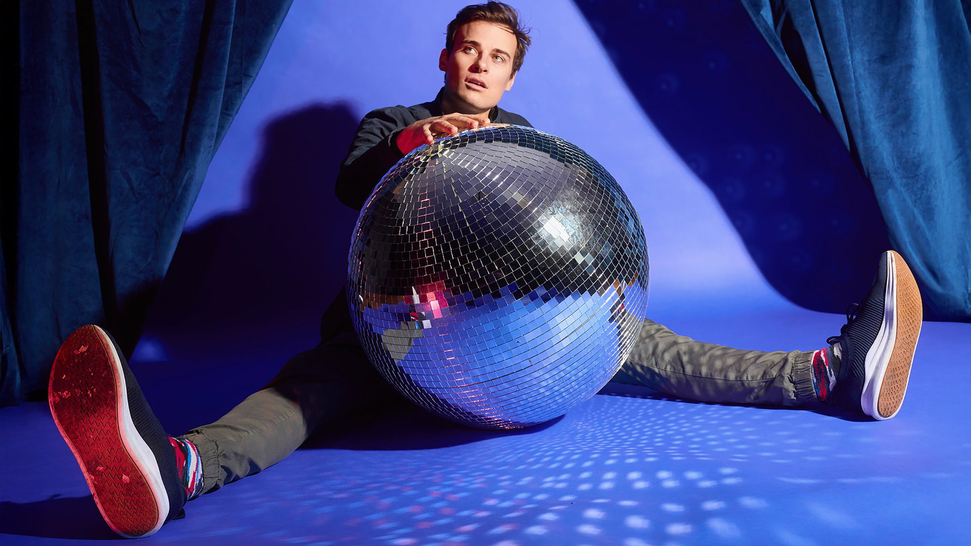 Friendlyjordies Presents: Alien Hunter at The Bell House