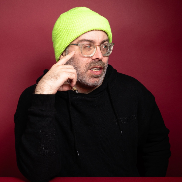 Josh Potter at Deaf Puppy Comedy Club